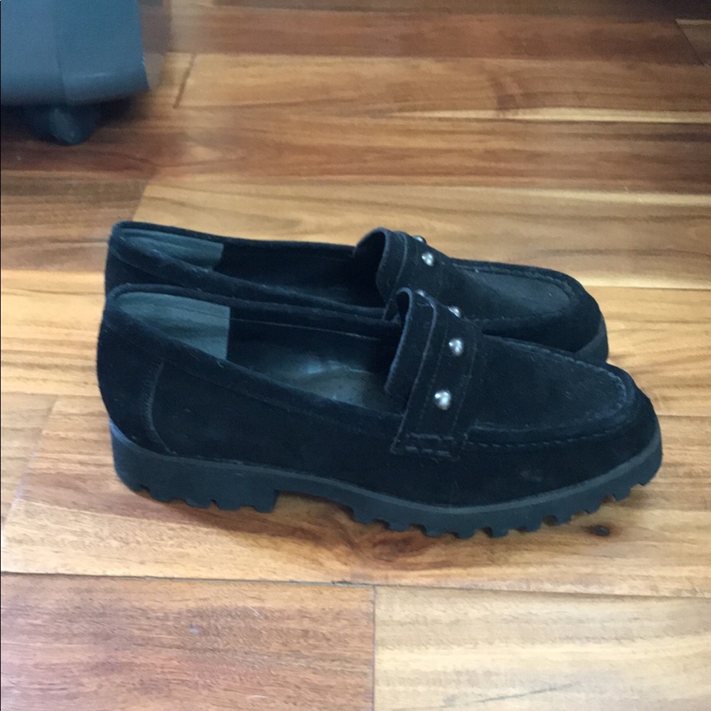 Suede Donald pliner loafers